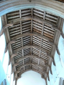 Single hammerbeam roof in Fressingfield church